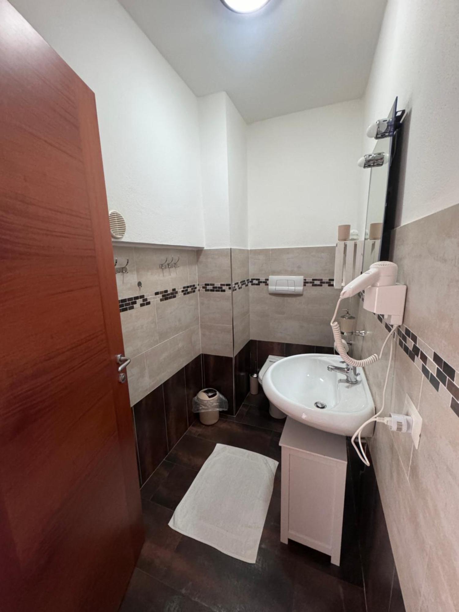 Il Vicoletto Guest House Porto Torres Exterior foto